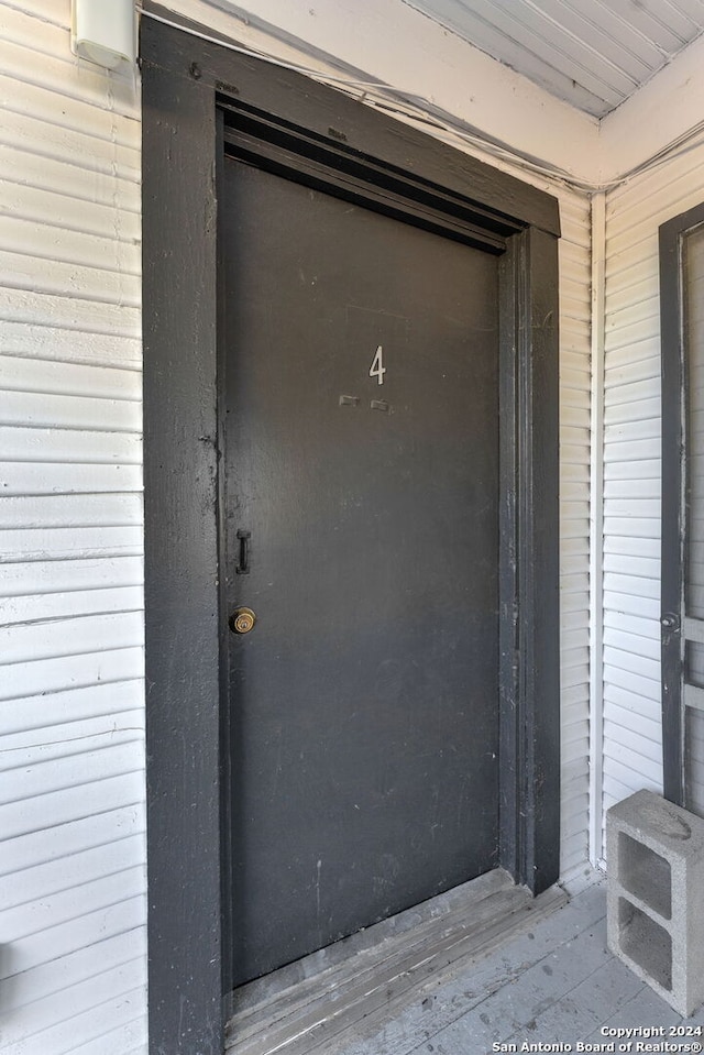 view of doorway to property