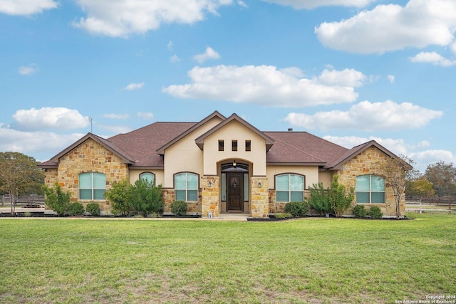 view of front of house with a front yard