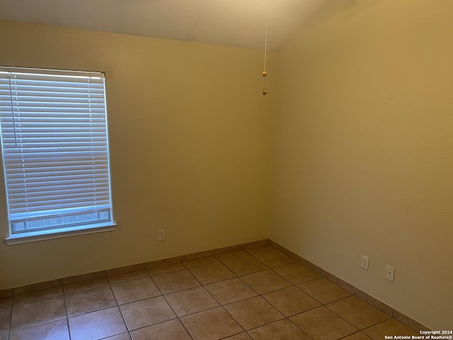 view of tiled spare room