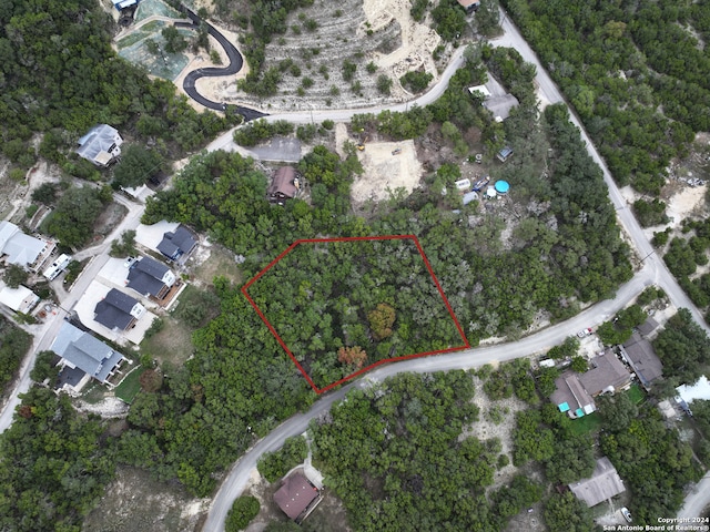 566 Contour Dr, Canyon Lake, TX 78133