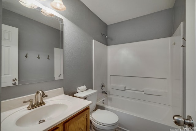 full bathroom with toilet, vanity, and bathing tub / shower combination