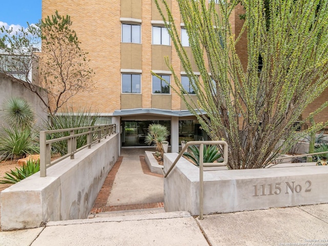 view of building exterior