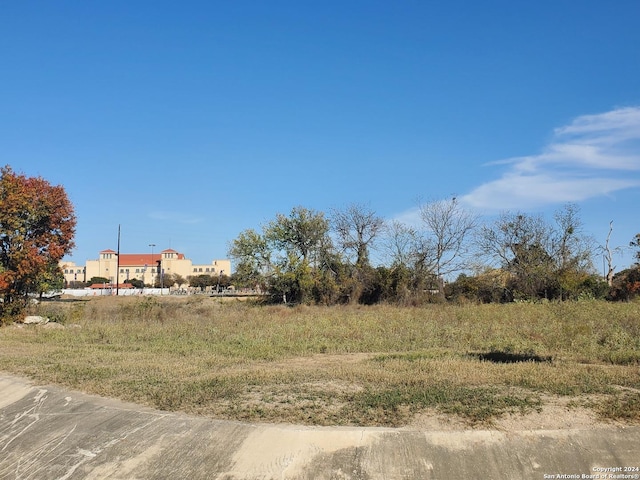 Listing photo 3 for 0 Woodcliffe Dr, Selma TX 78154