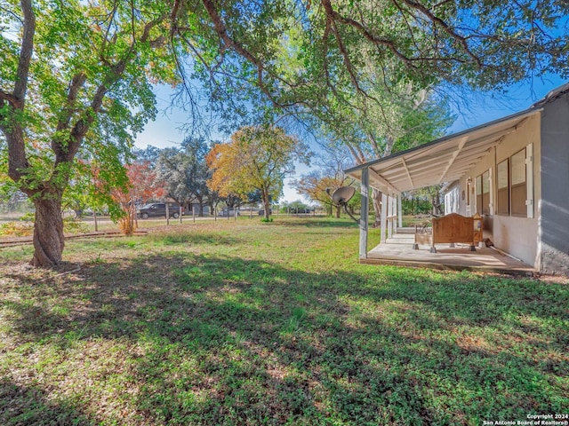 view of yard with a patio area