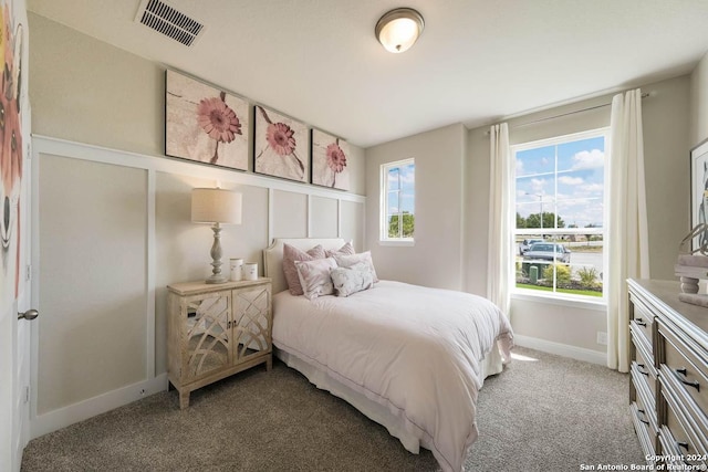 bedroom with carpet