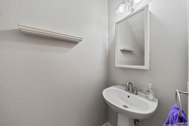 bathroom with sink