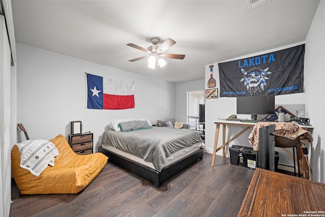 bedroom featuring hardwood / wood-style floors and ceiling fan