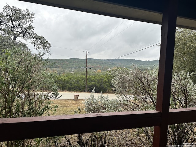 1306 Canyon Trce, Canyon Lake, TX 78133 - view of mountain background