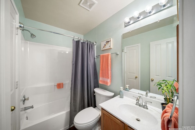 full bathroom featuring toilet, vanity, and shower / tub combo with curtain