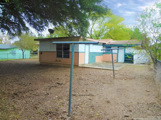 view of outdoor structure