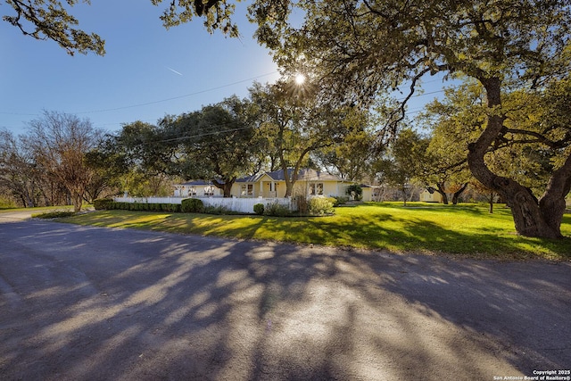 133 N School St, Boerne TX, 78006, 3 bedrooms, 3 baths house for sale