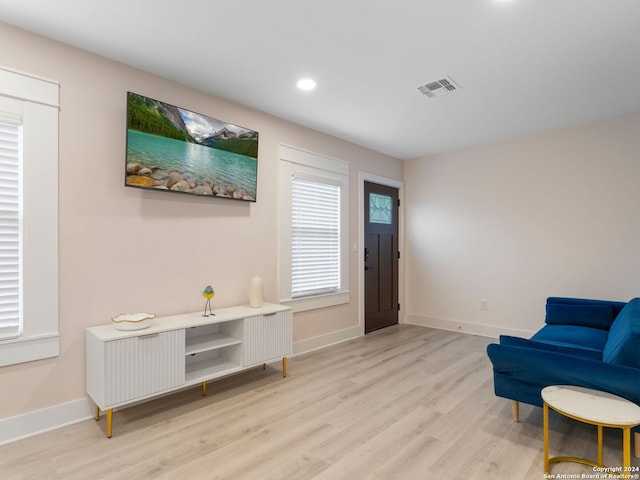 living area featuring light wood-type flooring