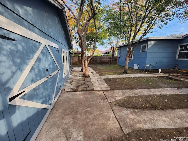 view of home's exterior