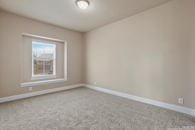 empty room featuring carpet