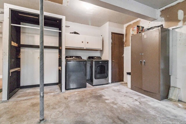 interior space featuring independent washer and dryer