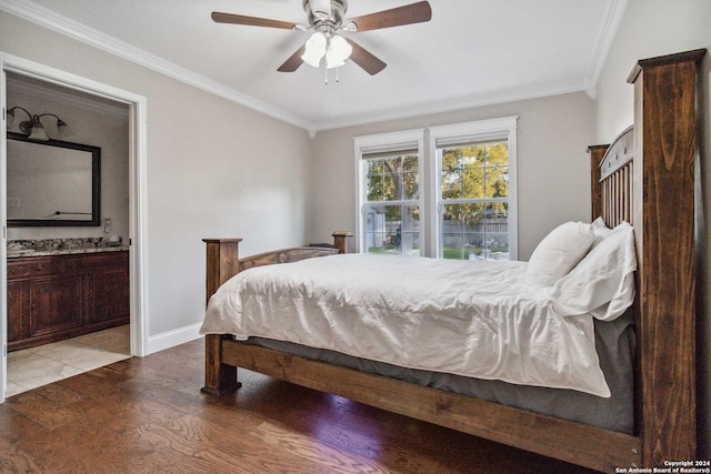 bedroom with ceiling fan, ensuite bath, ornamental molding, and light hardwood / wood-style flooring