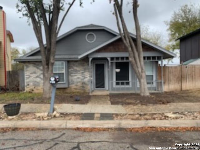 view of front of home