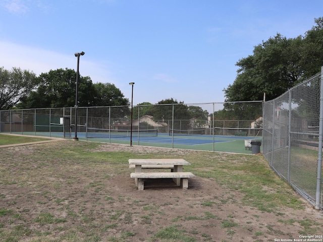 12047 Stoney Brg, San Antonio, TX 78247 - view of tennis court featuring fence