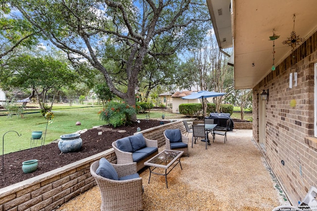 view of patio featuring an outdoor hangout area