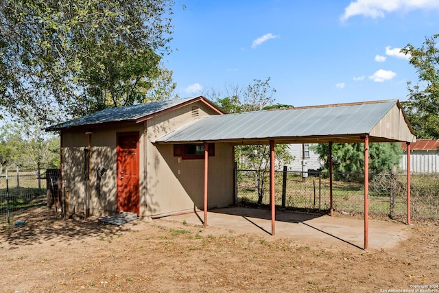 view of outdoor structure