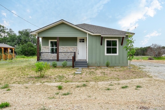 view of front of home featuring a porch