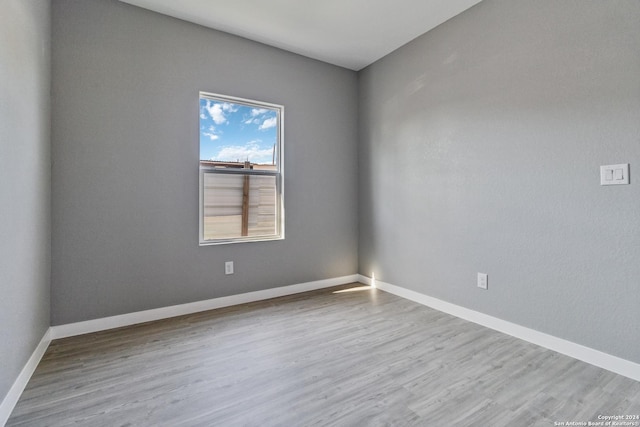 empty room featuring light hardwood / wood-style flooring