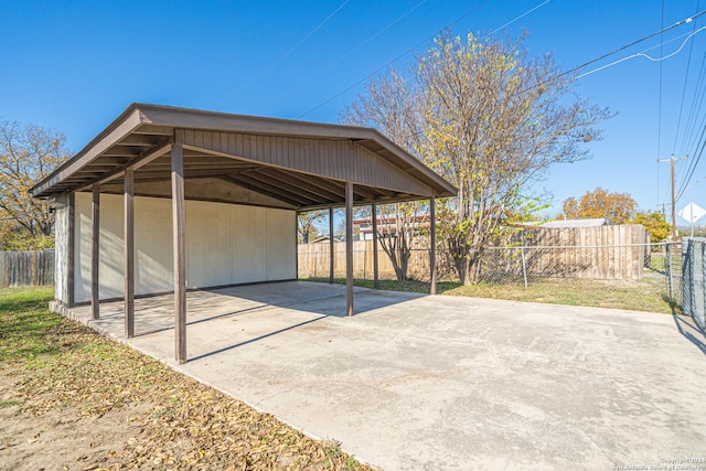 view of patio featuring a carport