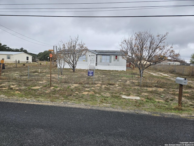 view of manufactured / mobile home