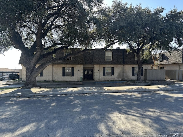 view of front of house