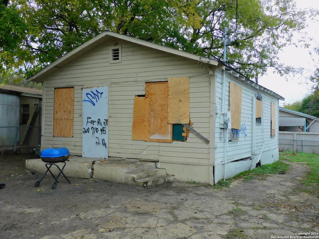 view of rear view of house