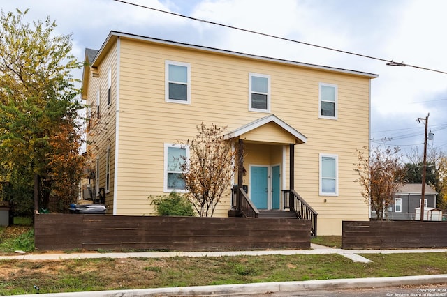 view of front of house