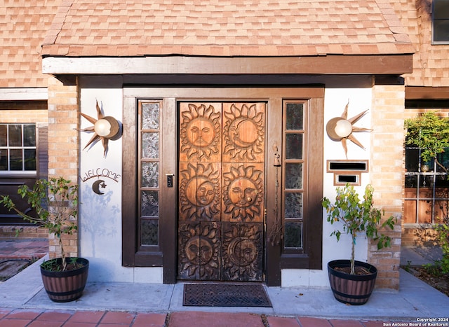 view of doorway to property