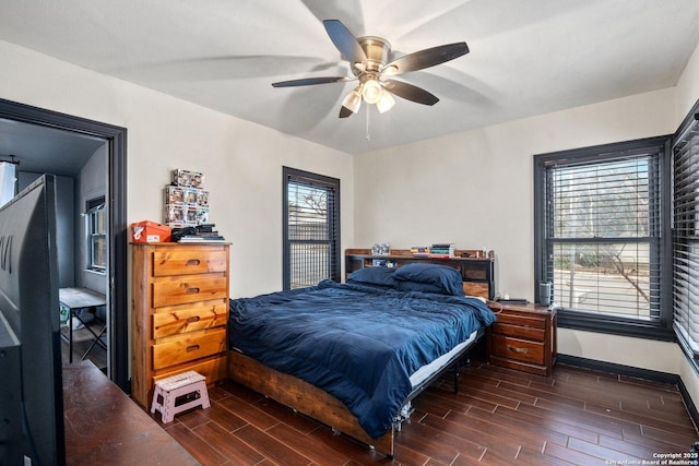 bedroom with ceiling fan