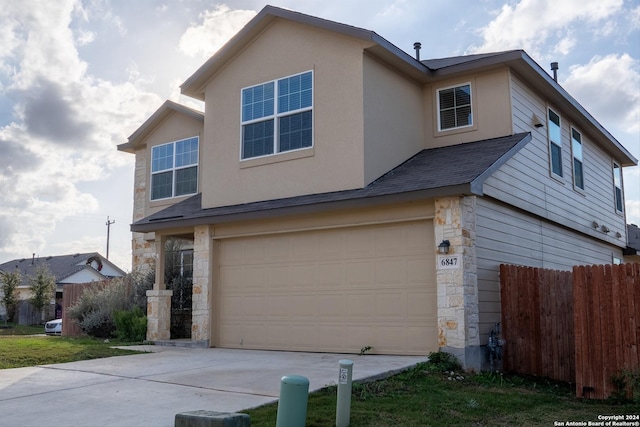 view of front facade featuring a garage