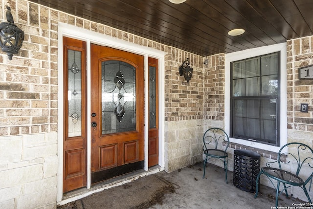 view of entrance to property