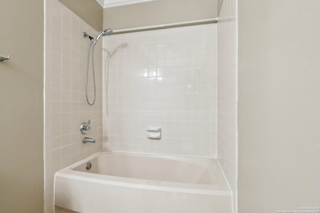 bathroom with shower / bathtub combination