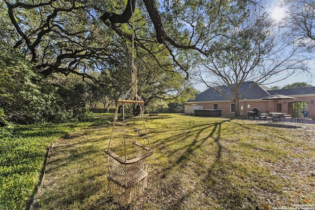 view of yard with a patio area