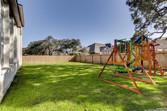 view of yard featuring a playground