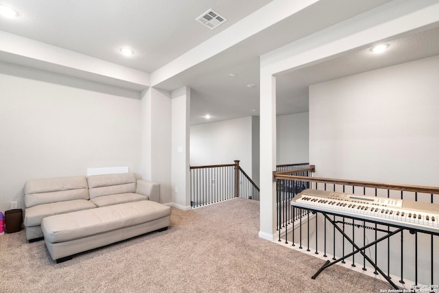 sitting room with carpet