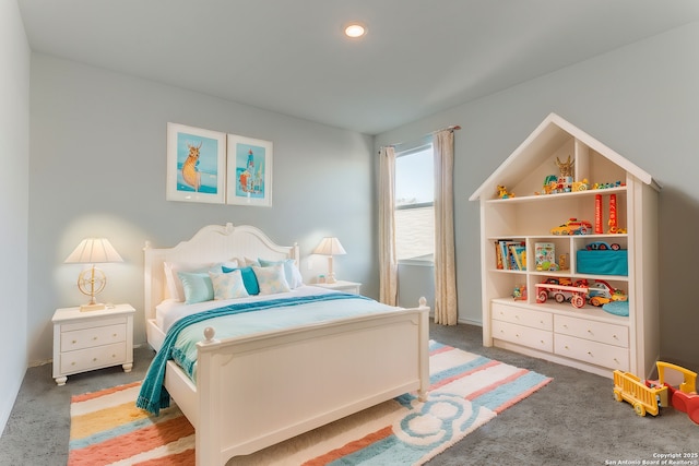 view of carpeted bedroom