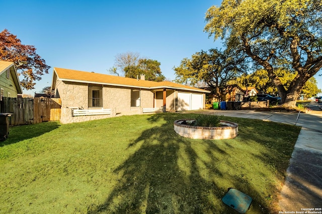 ranch-style home with a front lawn