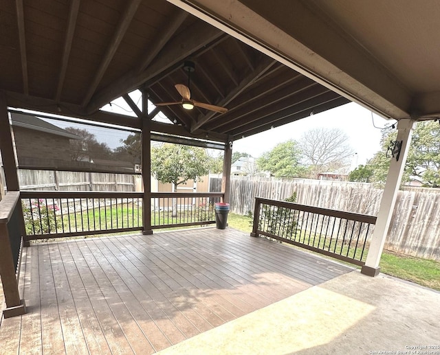 deck with ceiling fan