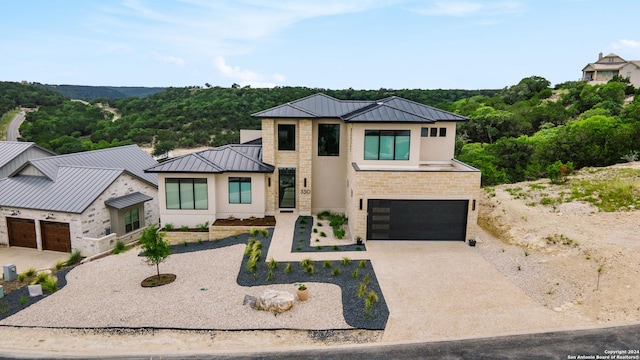 view of front of home featuring a garage