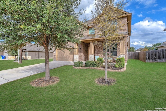 view of front of house featuring a front lawn