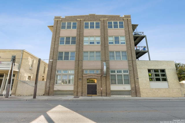 view of building exterior