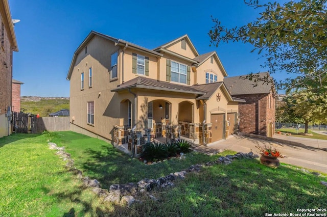 view of front of house with a front yard