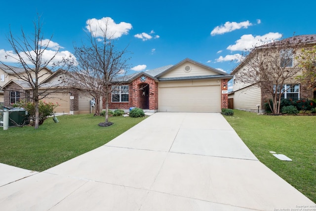 view of front facade featuring a front yard and a garage