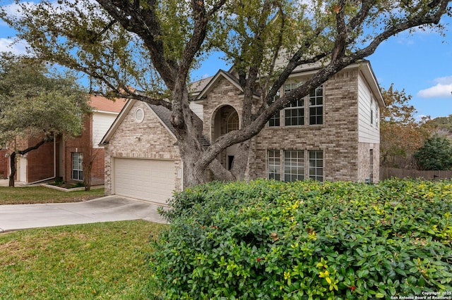 view of front property with a front lawn