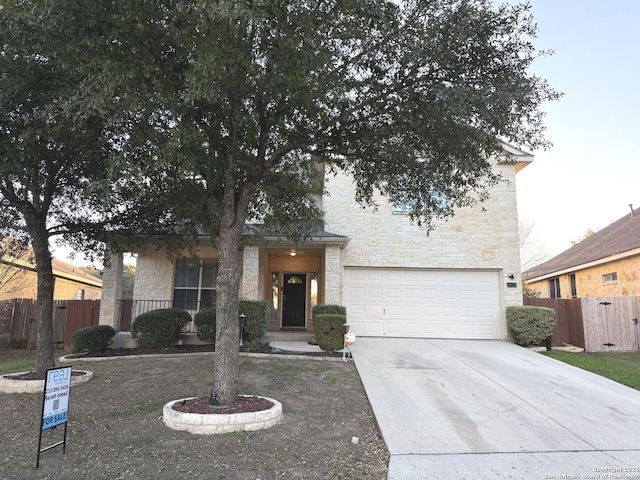 view of front facade featuring a garage