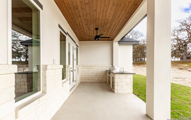 view of patio / terrace with ceiling fan